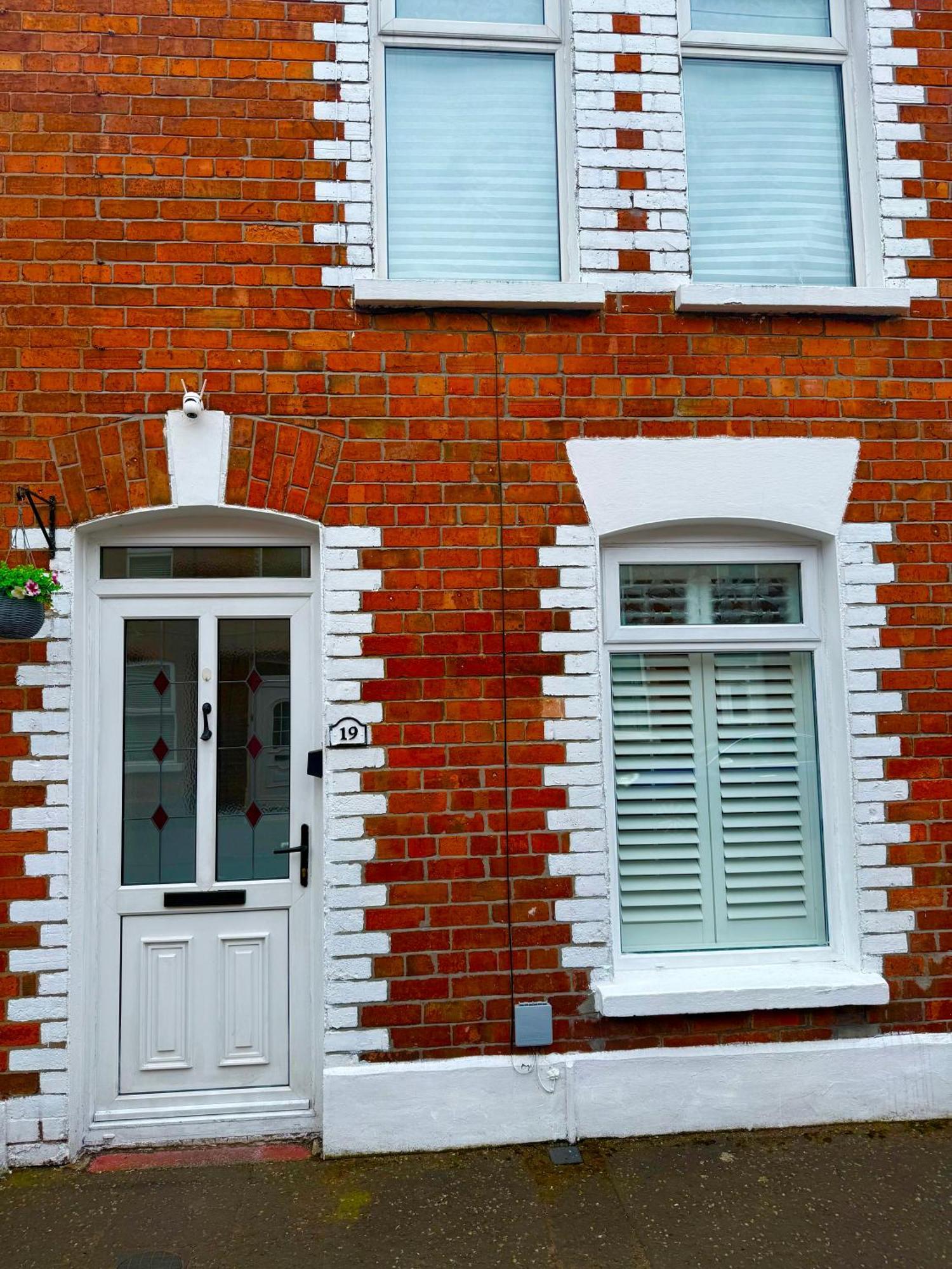 Bloom19 Traditional Belfast Entire House 10 Mins From City Centre מראה חיצוני תמונה